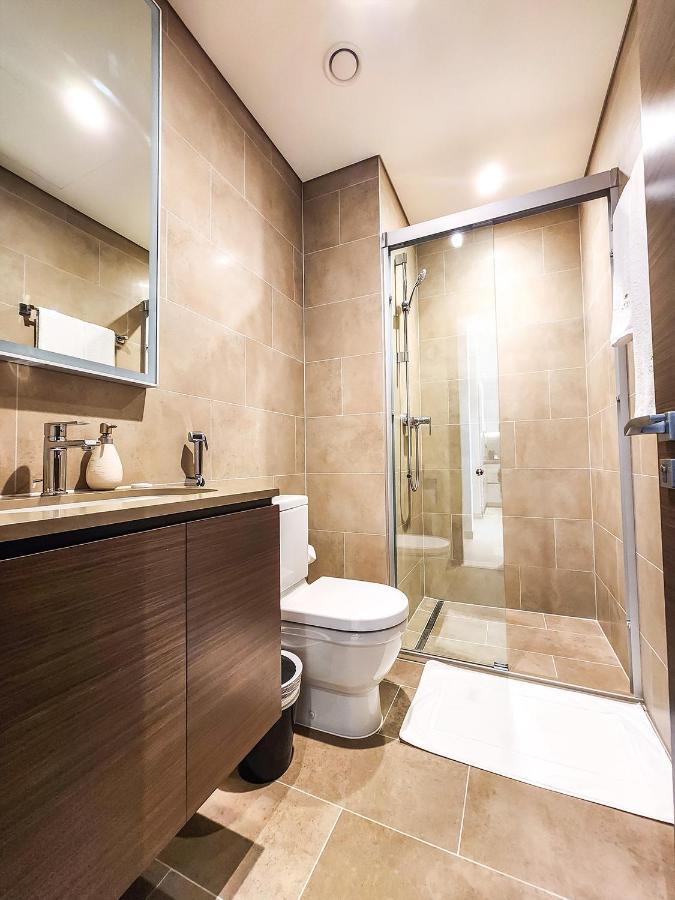 Stay Phenomenal 1 Bedroom Holiday Home Near Burj Khalifa ดูไบ ภายนอก รูปภาพ
