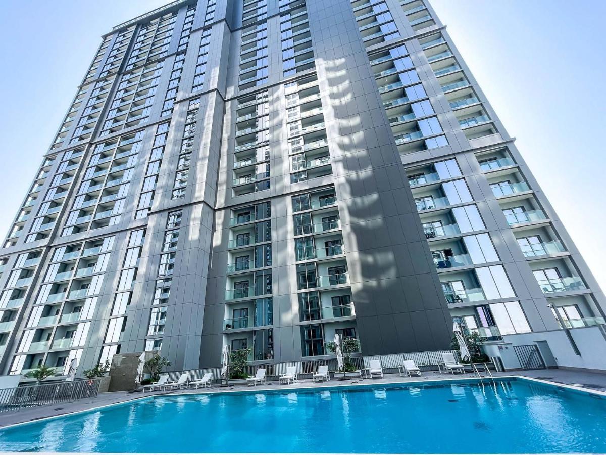 Stay Phenomenal 1 Bedroom Holiday Home Near Burj Khalifa ดูไบ ภายนอก รูปภาพ